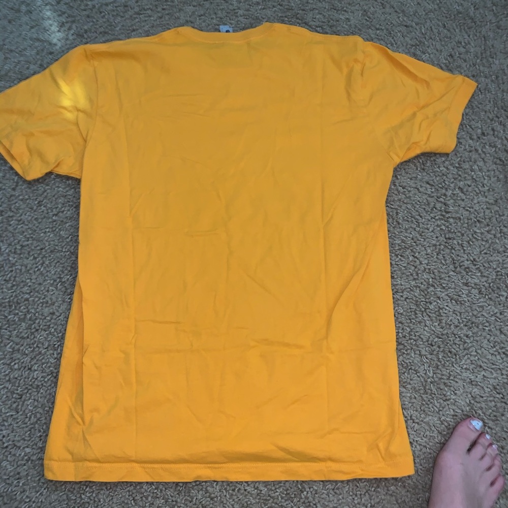 Shirt - Picture 2 of 3